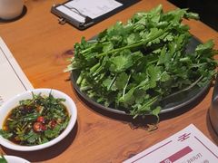 -后街佬·炭火鲜鱼杂(33小镇店)