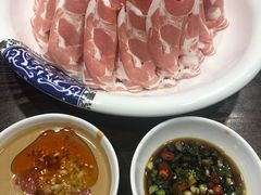 -楼外楼大刀肉传统火锅居(幸福街店)