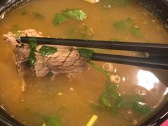 咖喱牛肉汤-小杨生煎(黄河路店)