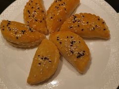 榴莲酥-京香轩·中餐厅(上海中庚聚龙酒店)