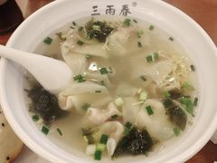 -三两春肚肺汤(崂山路店)