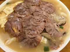-健跳小海鲜(人民路店)