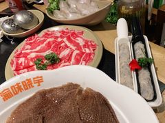 -晓宇重庆火锅(龙首店)