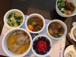 -巍阁月子中心(国贸店)