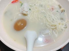 -玖鲜小笼(中山广场店)