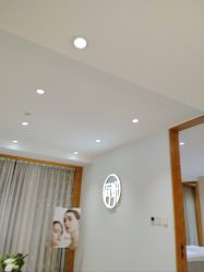 -HEYAN荷妍专业脱毛连锁机构
