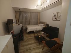 -金中环服务公寓(深业上城店)