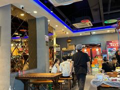-老街烧烤大排档·地道湖北菜·龙虾馆(汉口火车站店)