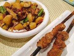 -巴扎美食·新疆菜·西域歌舞表演餐厅(新疆大厦店)