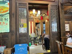 -缘来聚·徽菜名店(黄山宏村店)