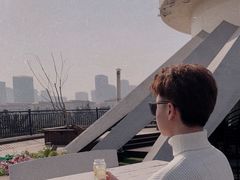 -莫内艺术岛海景咖啡