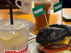 -Thanks美式餐厅(汉堡咖啡店)