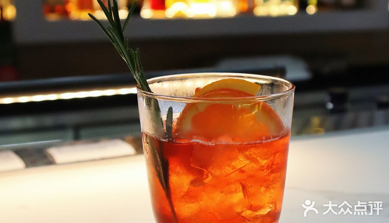 啊啊啊想告诉全世界 这家东南亚融合西餐酒吧太浪漫了‼️