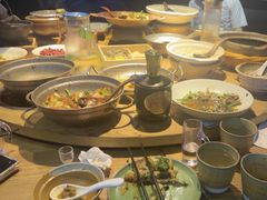 -吃饭皇帝大土家民族菜(正大广场店)