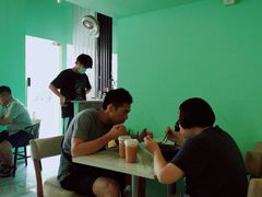 -新荔园茶餐厅(荔湾区府宿舍大院店)