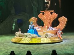 -广州长隆国际大马戏