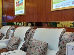 -郑远元专业修脚房(商乐店)