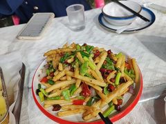 -海盗船. 龙虾烧烤. 酒馆