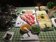 -番食园鲜食火锅(高新店)