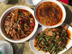 -柏合黄记豆腐皮饭店