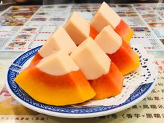 木瓜奶冻-广信牛奶甜品世家(台东店)