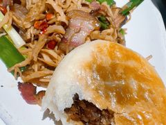 -云海肴·汽锅鸡·云南代表菜(天山百盛优客店)