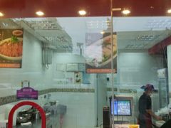 面包甜点陈列柜-紫燕百味鸡(人民路店)