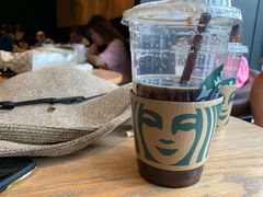 -星巴克臻选(莘庄仲盛店)