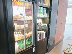 -星巴克(香港国际机场44号闸店)