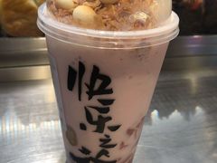 胶原草莓小馒头-LELECHA乐乐茶(美罗城店)