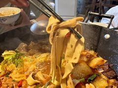 -富正毅三下锅·湘西韵味(天门山索道店)