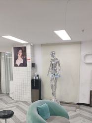 -米娜护肤造型
