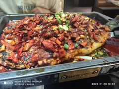 -江边城外烤全鱼(龙德广场店)