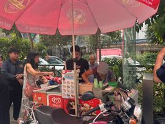 -詹爷爷乌节路街头冰淇淋