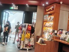 -西西弗书店&矢量咖啡(来福士广场店)
