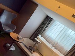 -南京新街口桔子水晶酒店