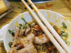 -毛毛老火锅(八年观音桥店)