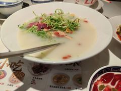 -禄鼎记·排队俩小时都要吃的酸菜鱼(石牌桥店)