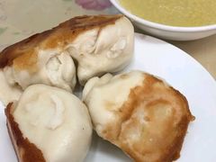 -老青岛锅贴炉包