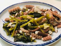 蒜仔炒八爪鱼-小郭私房菜·海肠捞饭店(学士街店)