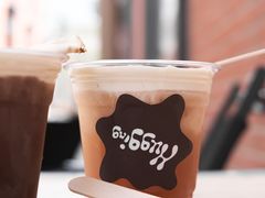 -HUGS coffee(东区店)