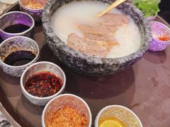 -浩海火燒雲傣家菜(芮欧百货店)