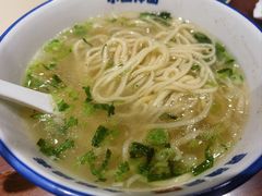 -东大桥小国抻面烧烤(长通路店)