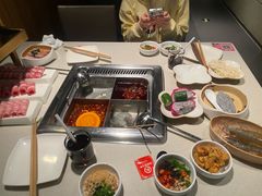 -海底捞火锅鲜切牛肉主题店(长寿路店)