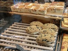 -东哥面包(江宁大润发店)