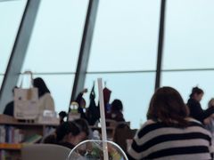 -抱抱地球咖啡馆(国家海洋博物馆店)