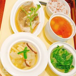 -乐茵敔山湾月子中心(独栋湖景店)