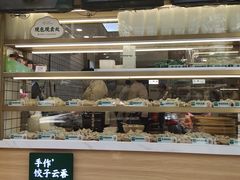 面包甜点陈列柜-袁记云饺(蛇口店)