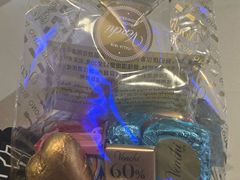 -VENCHI 闻绮(北京国贸商城店)