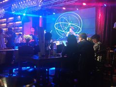 -酒肆浅葱•烧烤•龙虾•排档(卓悦intown店)